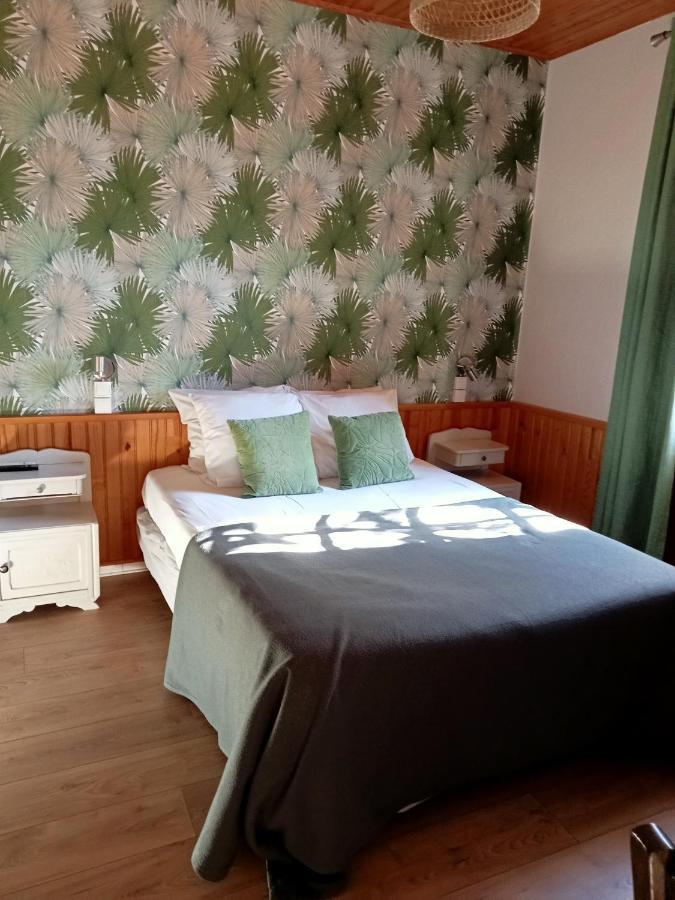 L'Auberge De Lugos Luaran gambar